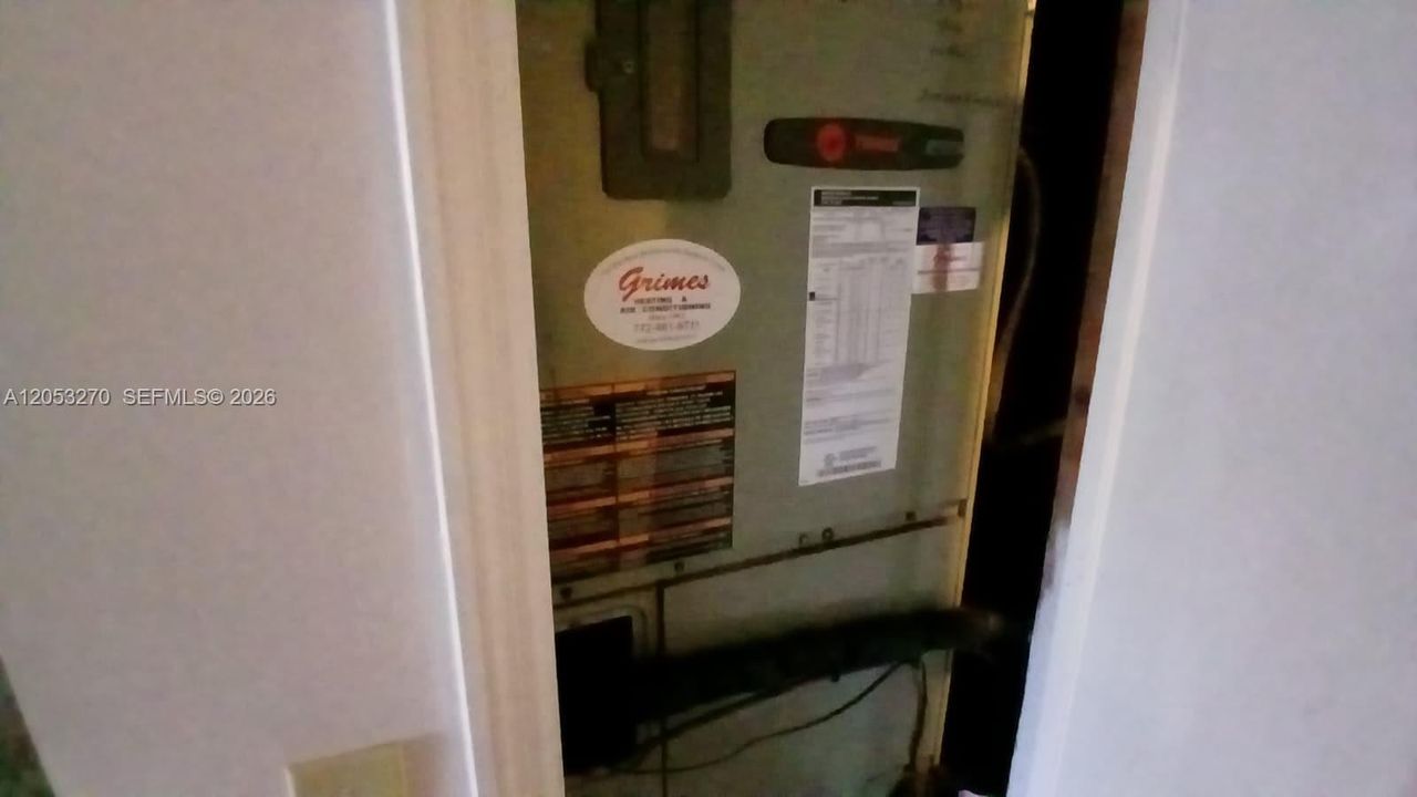 En Venta: $359,900 (4 camas, 3 baños, 0 Pies cuadrados)
