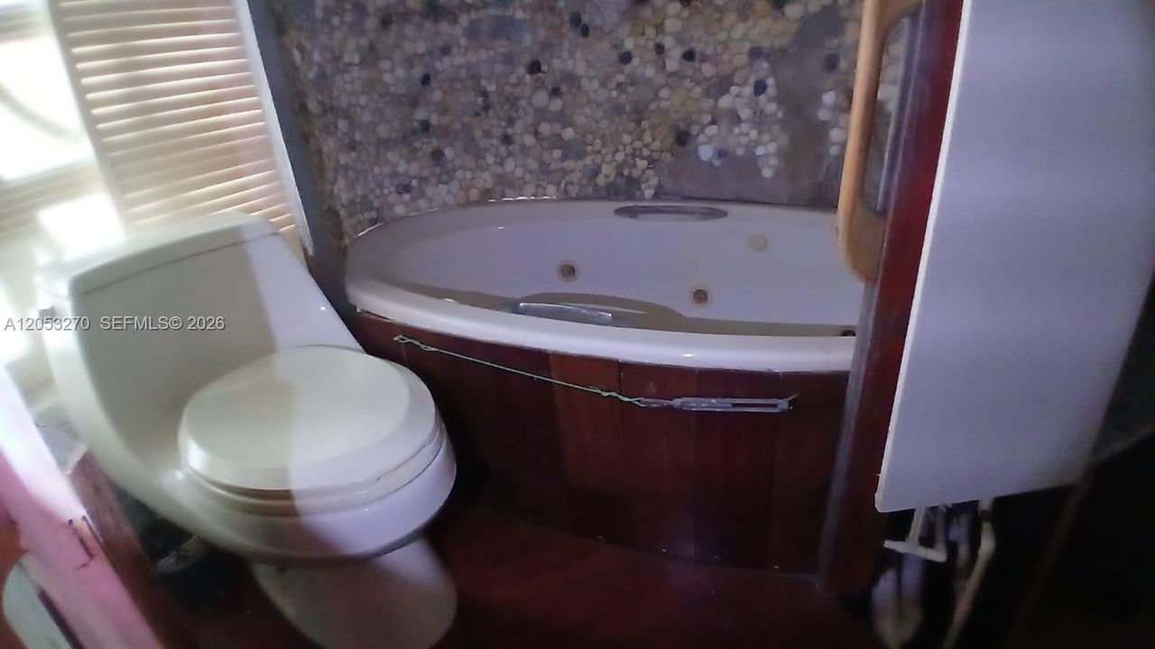En Venta: $359,900 (4 camas, 3 baños, 0 Pies cuadrados)