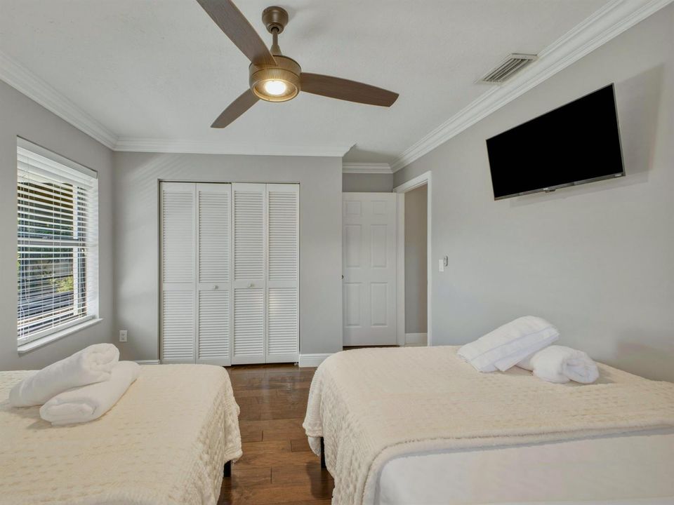 Bedroom_3_2