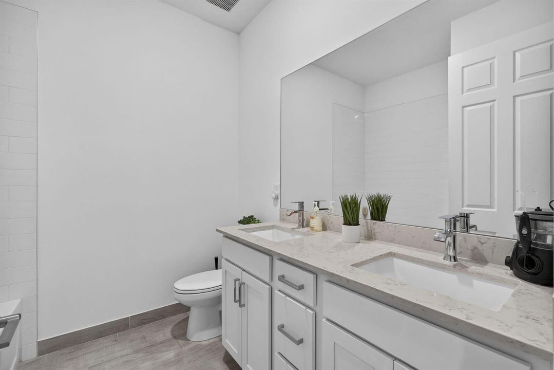 13-web-or-mls-BS1A9486