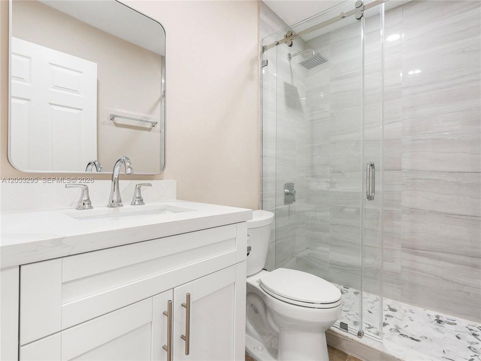 В аренду: $4,800 (3 спален, 2 ванн, 1593 Квадратных фут)