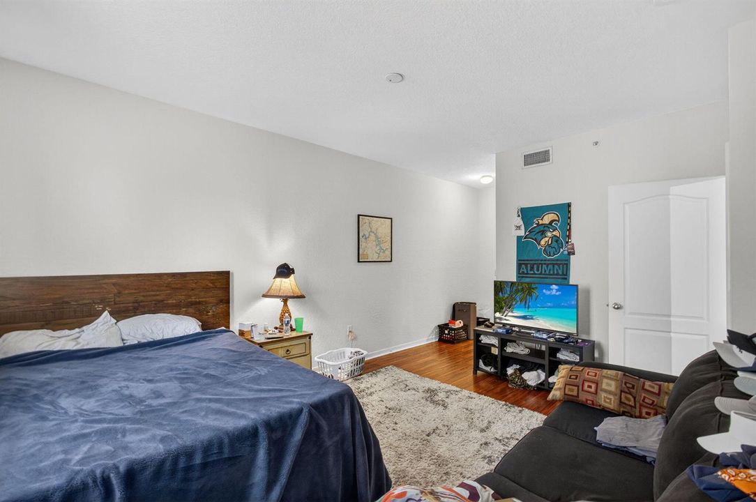 24-web-or-mls-5D1A8685