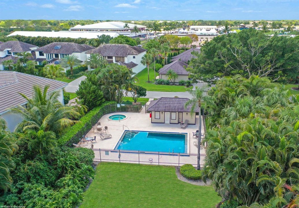 Community Pool - Polo Island