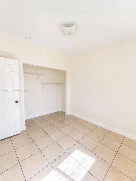 В аренду: $2,700 (4 спален, 3 ванн, 1604 Квадратных фут)