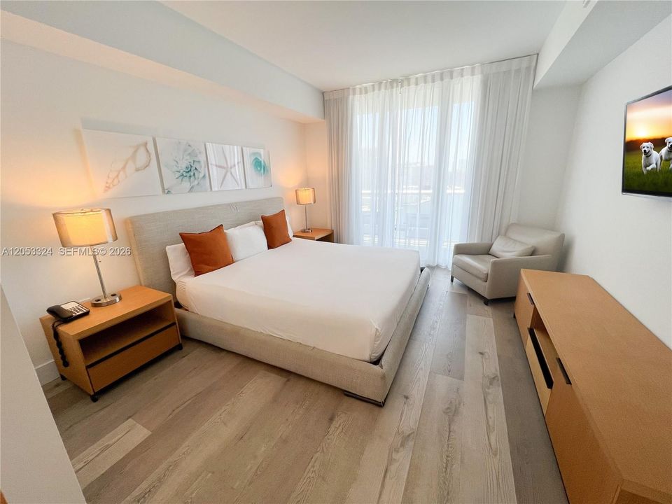 En Venta: $440,000 (2 camas, 2 baños, 1030 Pies cuadrados)