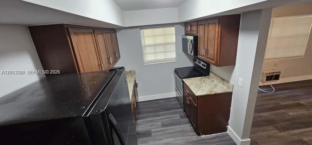 В аренду: $1,499 (1 спален, 1 ванн, 0 Квадратных фут)