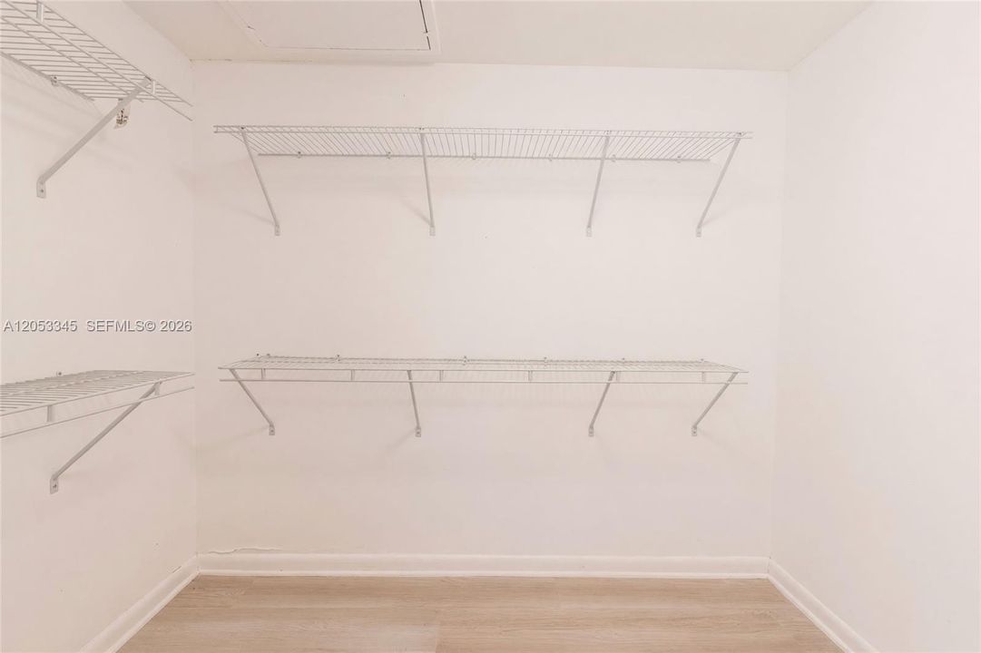 En Renta: $2,150 (2 camas, 2 baños, 978 Pies cuadrados)