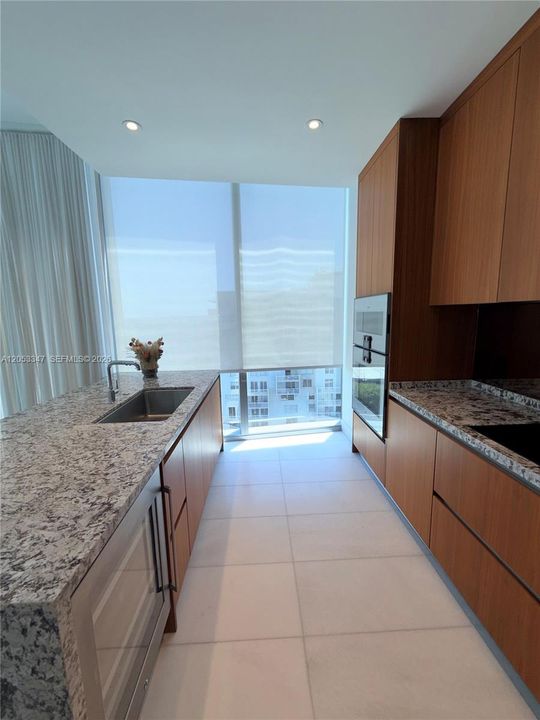 En Renta: $25,000 (3 camas, 3 baños, 2115 Pies cuadrados)
