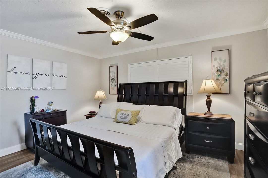 For Sale: $690,000 (3 beds, 2 baths, 1798 Square Feet)