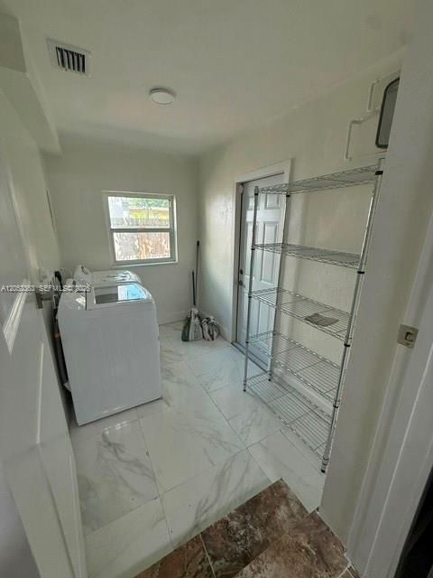 En Renta: $3,500 (3 camas, 2 baños, 1261 Pies cuadrados)