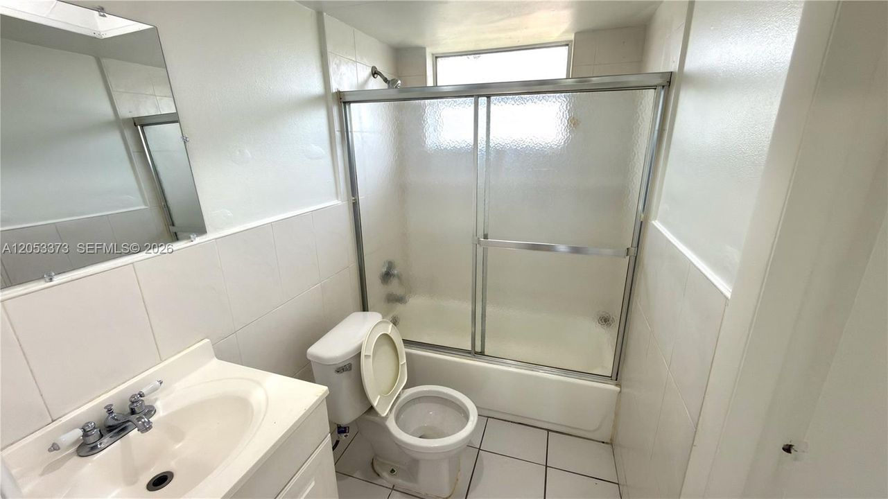 En Venta: $129,000 (1 camas, 1 baños, 813 Pies cuadrados)