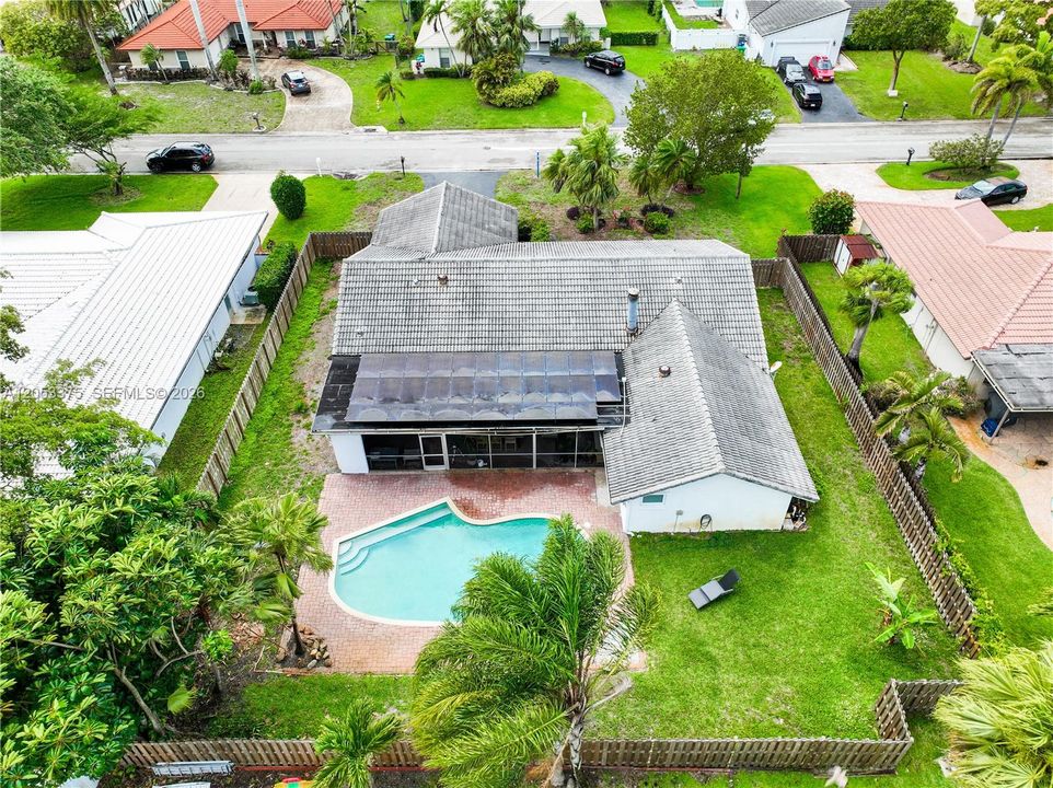 En Venta: $730,000 (3 camas, 2 baños, 2206 Pies cuadrados)