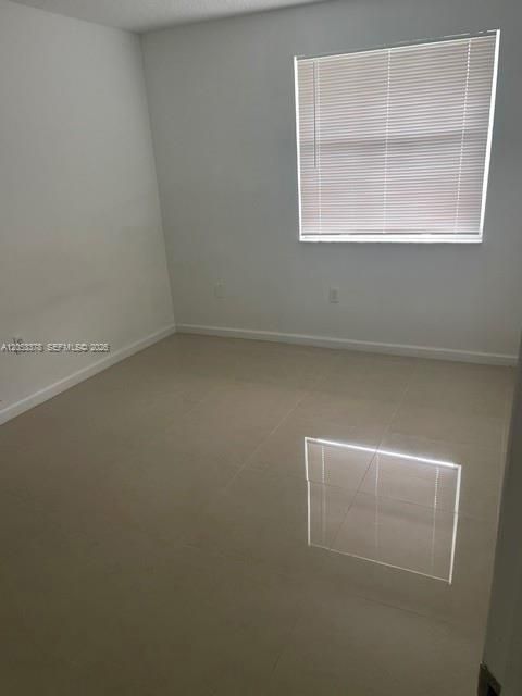 En Renta: $2,200 (2 camas, 2 baños, 810 Pies cuadrados)