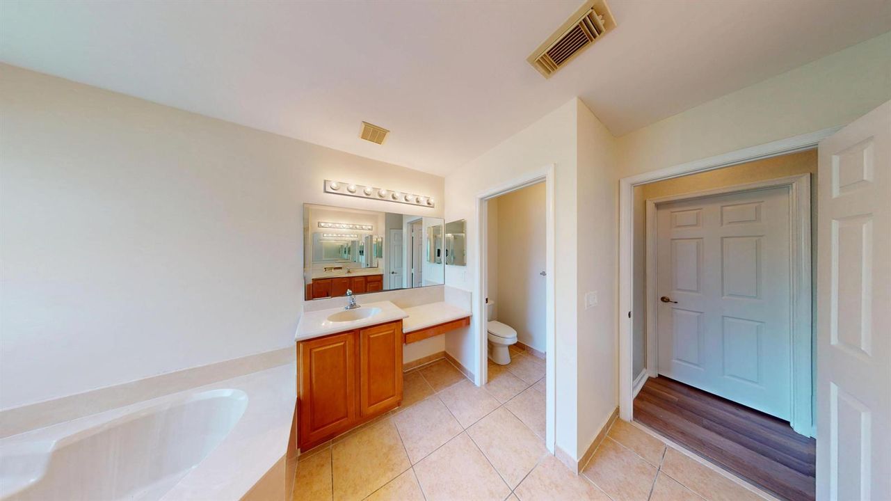 6786-Aliso-Ave-07102026_115416