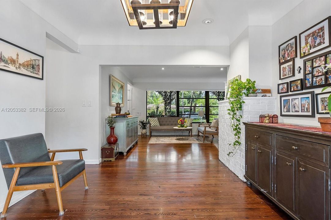 Active With Contract: $1,549,000 (3 beds, 2 baths, 2027 Square Feet)