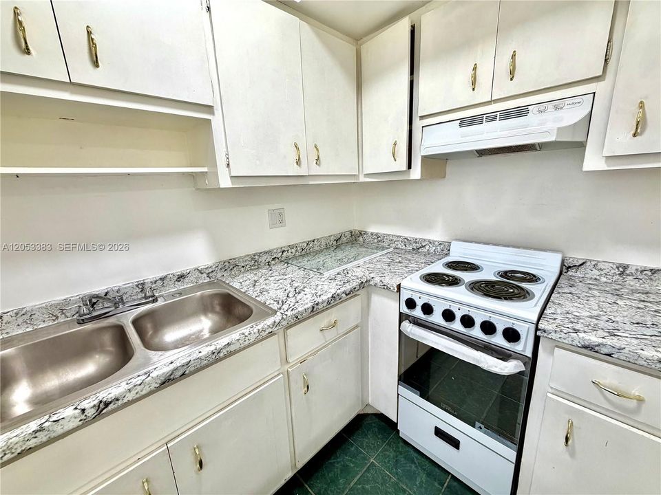 В аренду: $1,580 (1 спален, 1 ванн, 625 Квадратных фут)