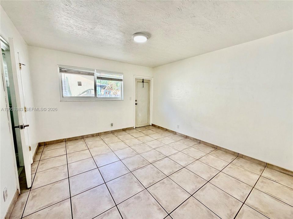 В аренду: $1,580 (1 спален, 1 ванн, 625 Квадратных фут)