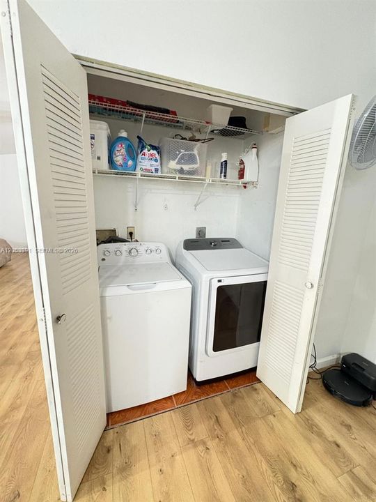En Renta: $3,050 (3 camas, 2 baños, 1218 Pies cuadrados)