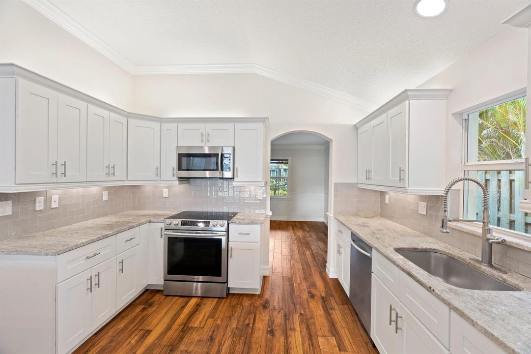 10-web-or-mls-DSC04765