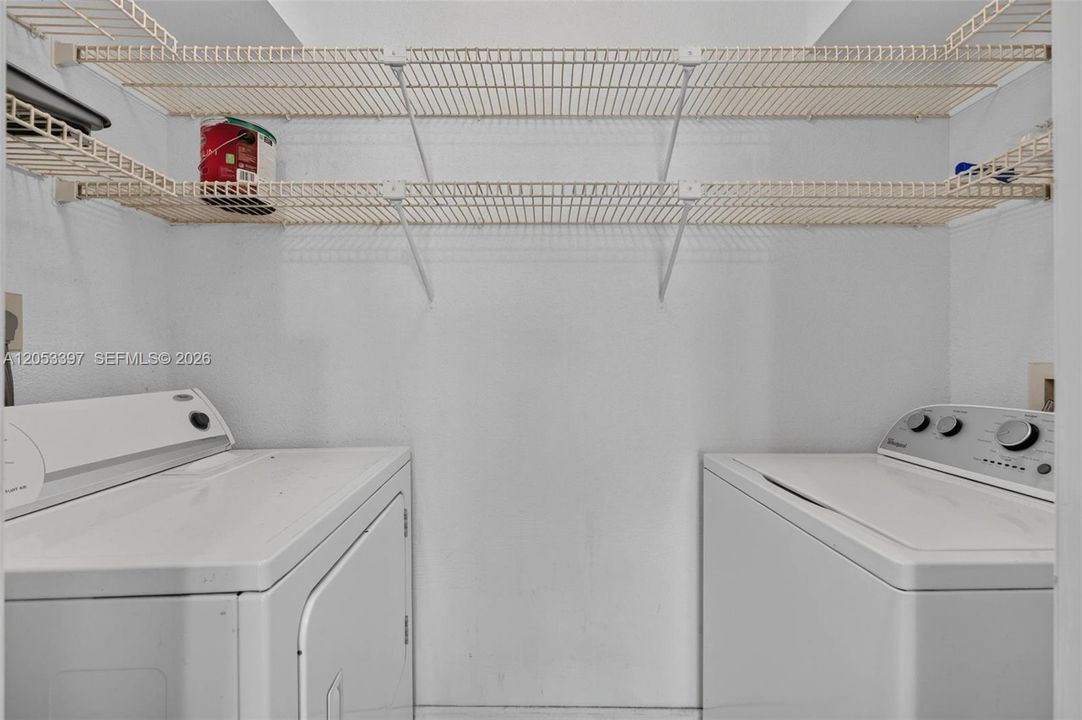 For Sale: $224,900 (2 beds, 2 baths, 1200 Square Feet)