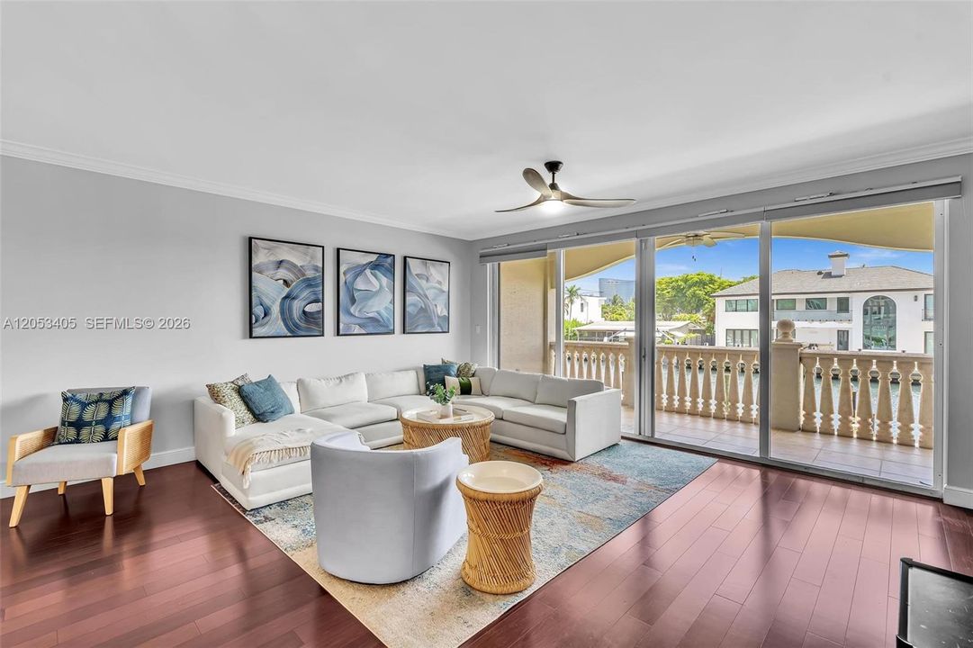 For Sale: $1,500,000 (3 beds, 3 baths, 2288 Square Feet)