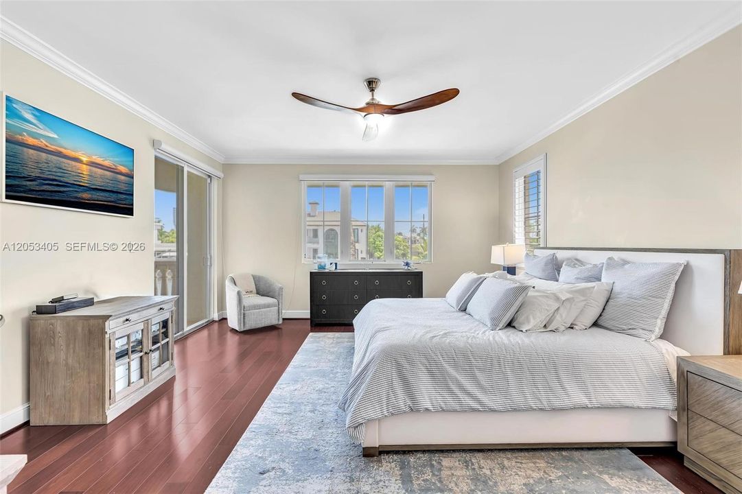 For Sale: $1,500,000 (3 beds, 3 baths, 2288 Square Feet)