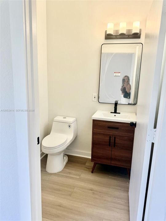 For Rent: $4,800 (3 beds, 2 baths, 2162 Square Feet)