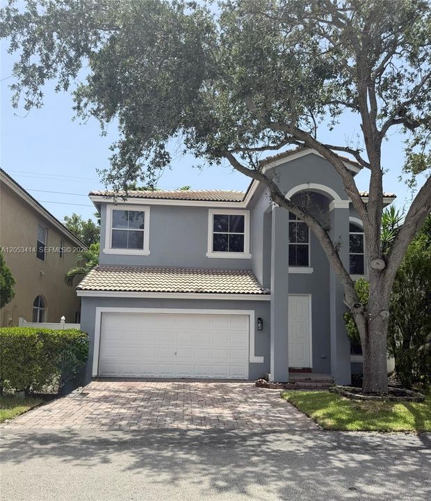 For Rent: $4,800 (3 beds, 2 baths, 2162 Square Feet)