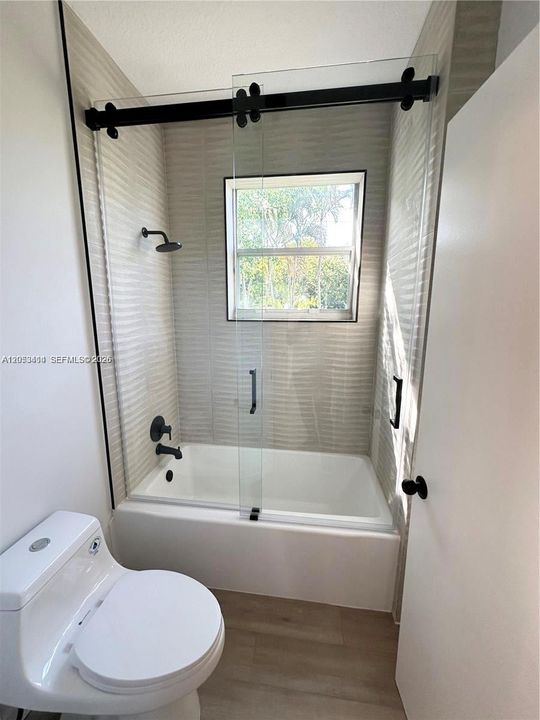 For Rent: $4,800 (3 beds, 2 baths, 2162 Square Feet)