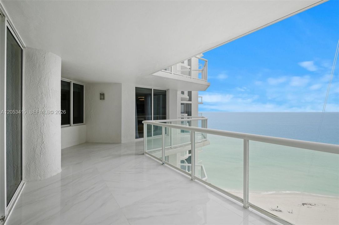 For Rent: $12,500 (2 beds, 2 baths, 1680 Square Feet)