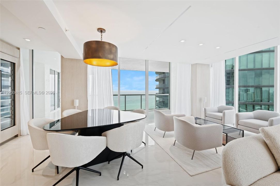 For Rent: $12,500 (2 beds, 2 baths, 1680 Square Feet)
