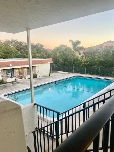 For Rent: $1,645 (1 beds, 1 baths, 560 Square Feet)