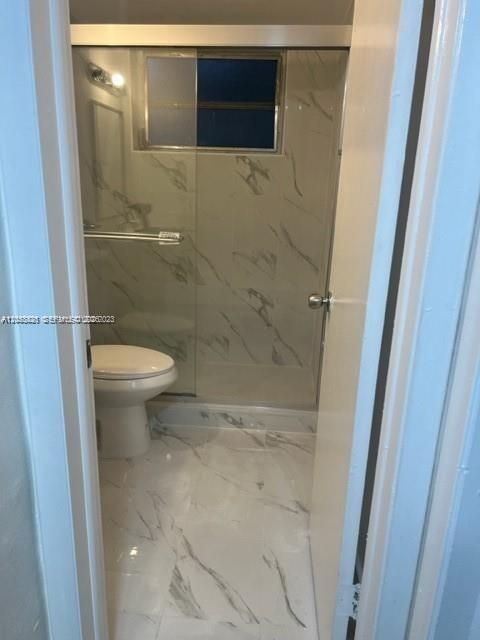 For Rent: $1,645 (1 beds, 1 baths, 560 Square Feet)