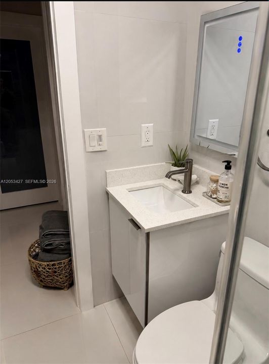 For Rent: $4,000 (3 beds, 2 baths, 1839 Square Feet)
