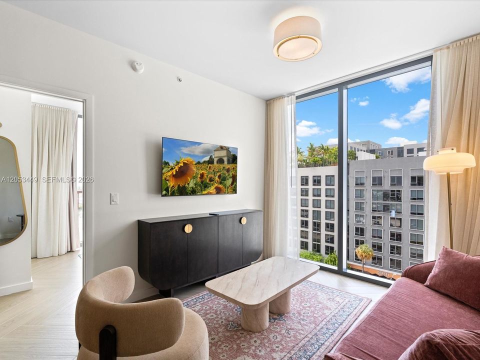 En Venta: $1,275,900 (2 camas, 2 baños, 840 Pies cuadrados)