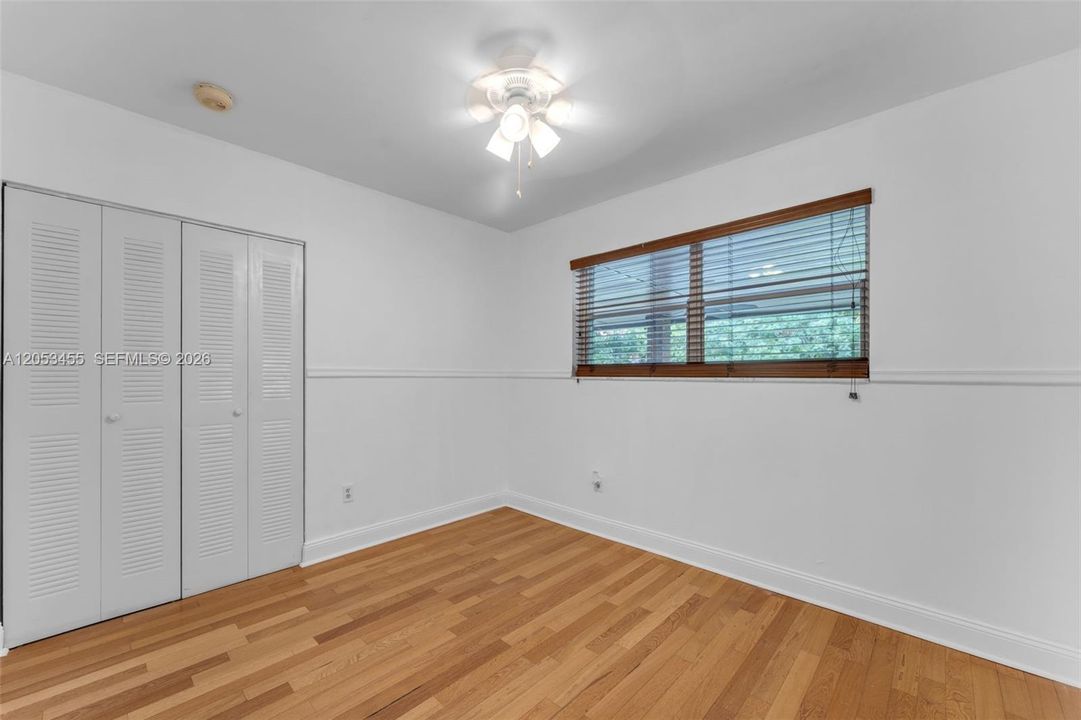 For Sale: $850,000 (3 beds, 2 baths, 1838 Square Feet)