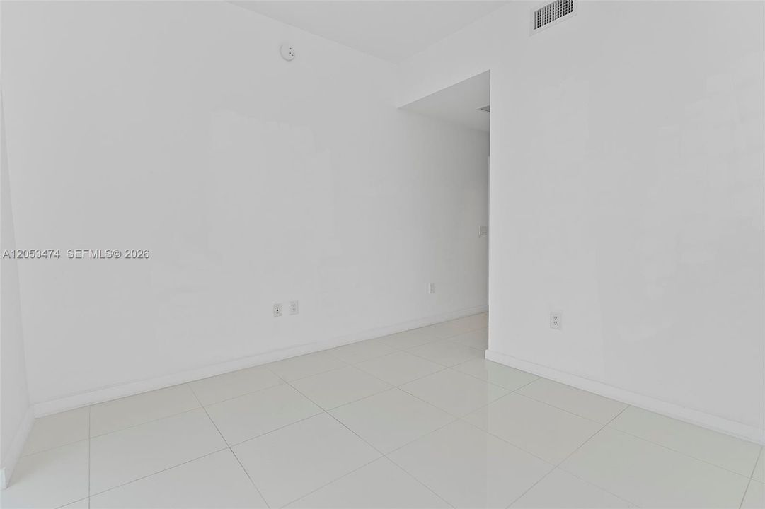 В аренду: $7,700 (2 спален, 3 ванн, 1547 Квадратных фут)