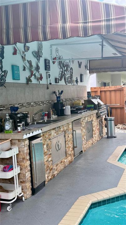 For Rent: $4,200 (3 beds, 2 baths, 1868 Square Feet)