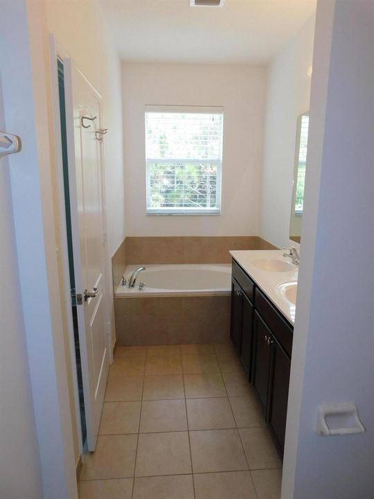 Master Bedroom Bath