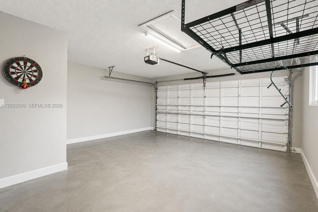 En Renta: $4,500 (3 camas, 3 baños, 2223 Pies cuadrados)