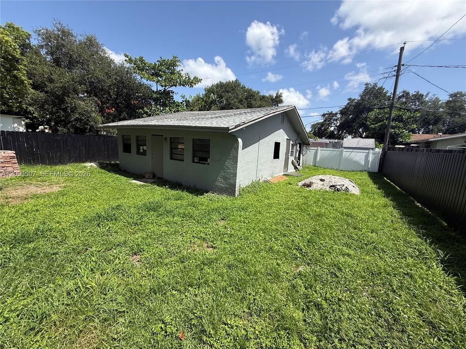 En Venta: $290,000 (2 camas, 1 baños, 1080 Pies cuadrados)