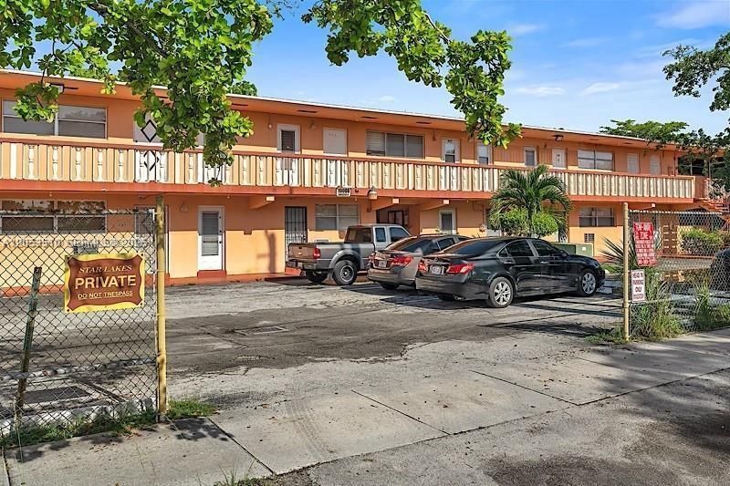 На продажу: $115,000 (1 спален, 1 ванн, 600 Квадратных фут)