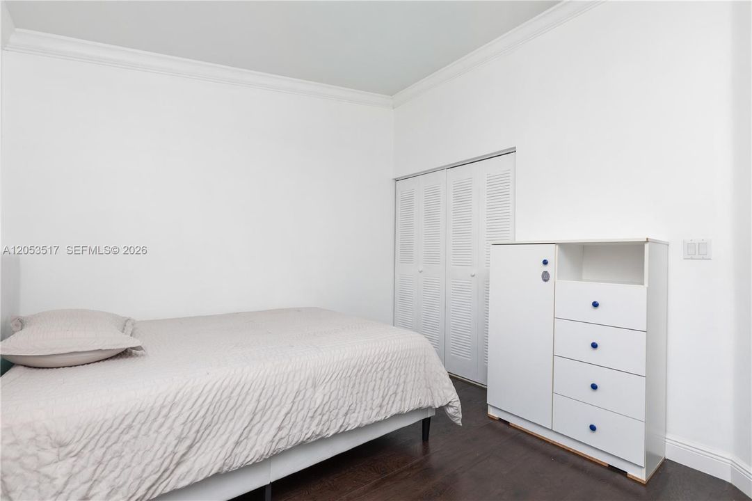 На продажу: $445,000 (3 спален, 2 ванн, 1765 Квадратных фут)