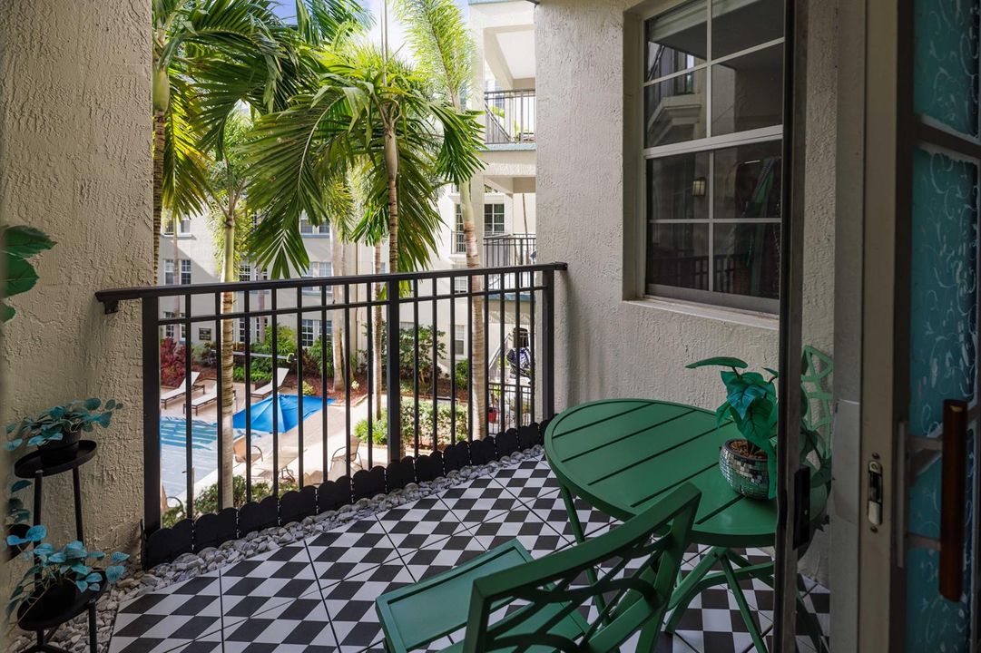 533 NE 3rd Ave FTL - Pwayko-