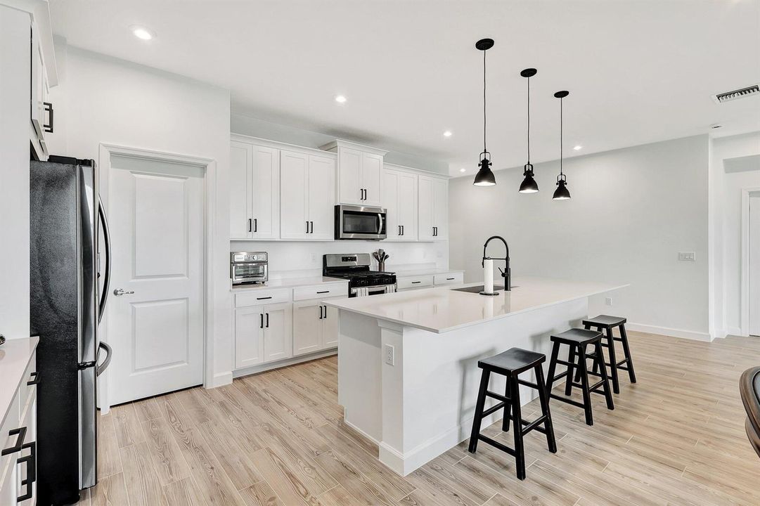 12-web-or-mls-5P1A5475