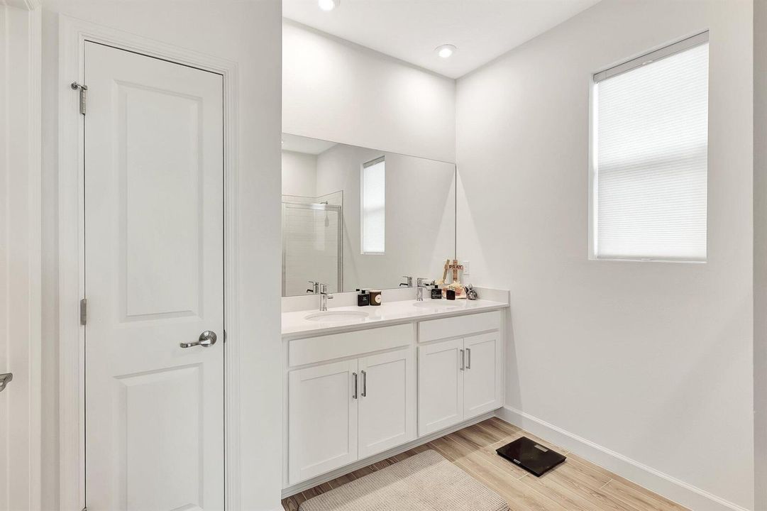 25-web-or-mls-5P1A5435
