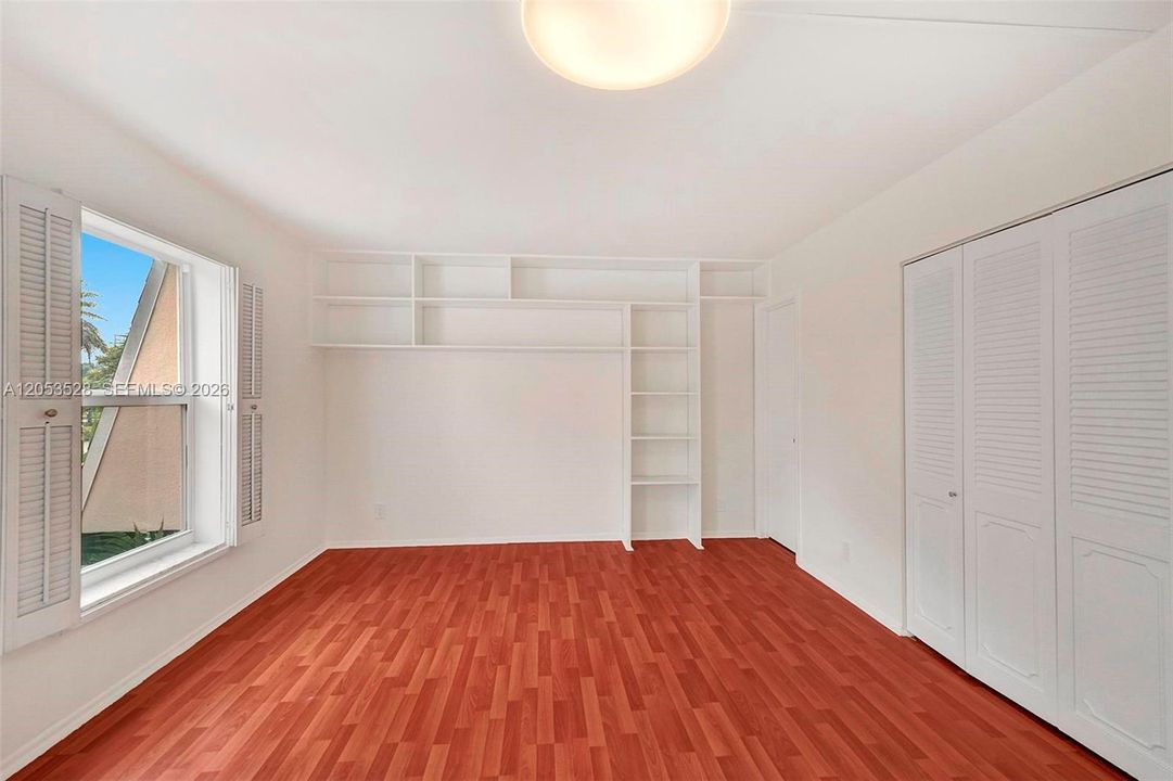 В аренду: $3,250 (2 спален, 2 ванн, 1750 Квадратных фут)