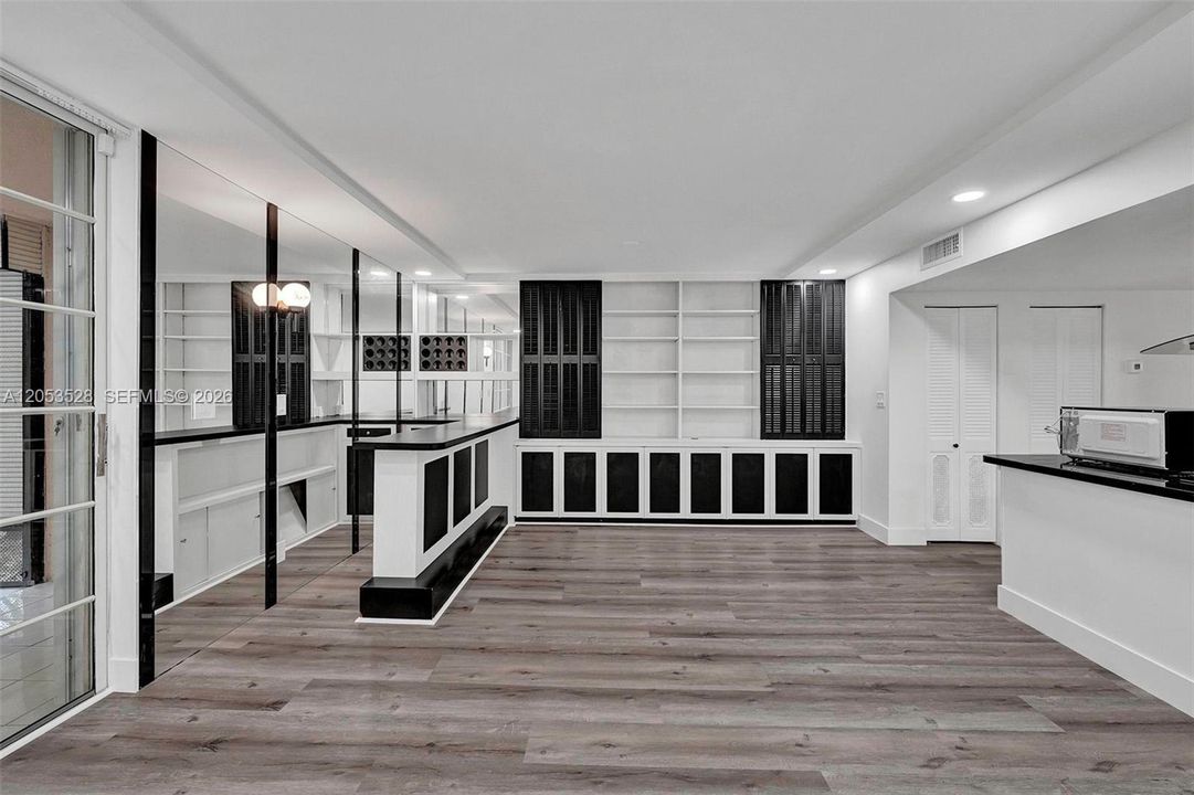 В аренду: $3,250 (2 спален, 2 ванн, 1750 Квадратных фут)