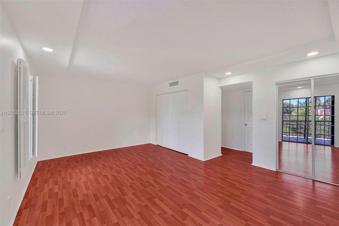 В аренду: $3,250 (2 спален, 2 ванн, 1750 Квадратных фут)