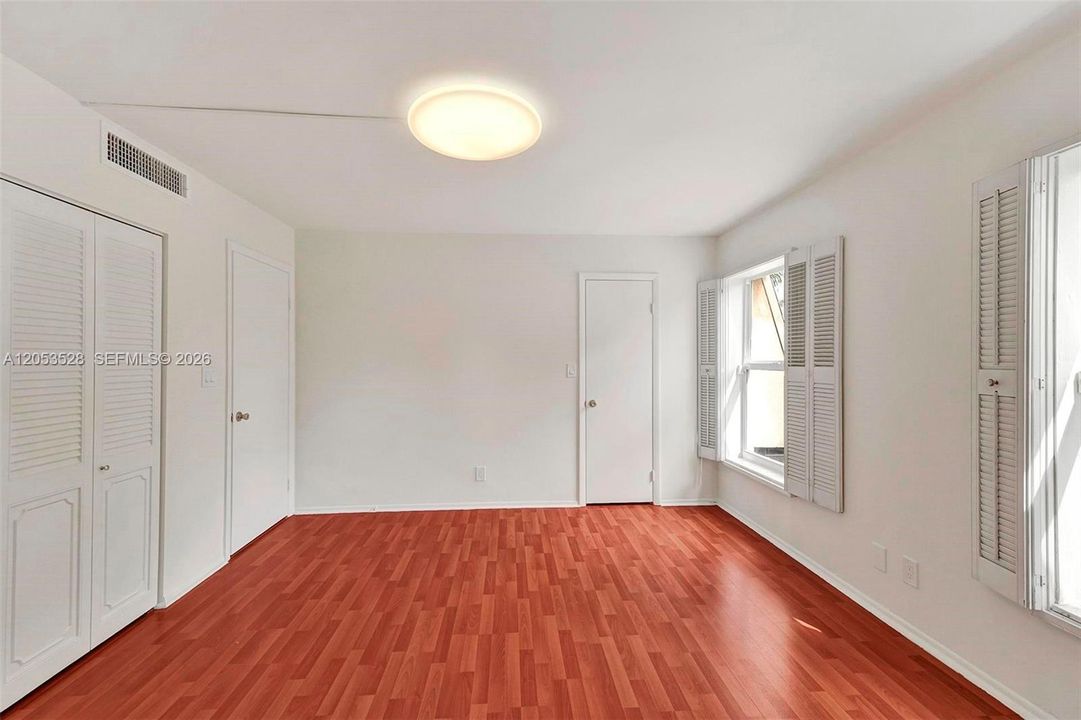 В аренду: $3,250 (2 спален, 2 ванн, 1750 Квадратных фут)